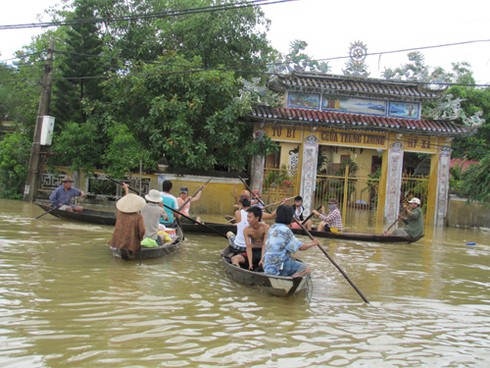 Đà Nẵng: Trên 30.000 hộ dân bị ngập nặng