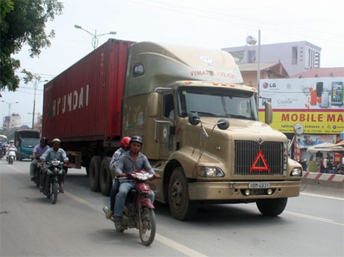 Tâm sự động trời của “tài container”