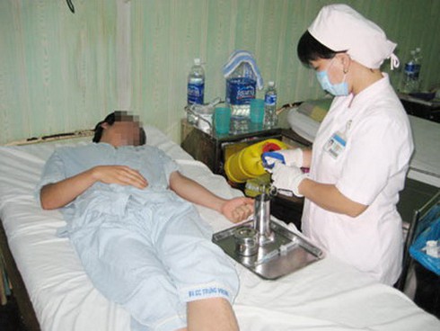 Nghề công tác xã hội sẽ thay... `cò` bệnh viện?