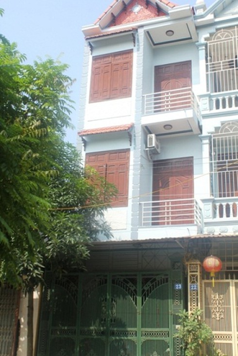 Đánh vợ dã man và quay video vì bị ngăn… ngoại tình