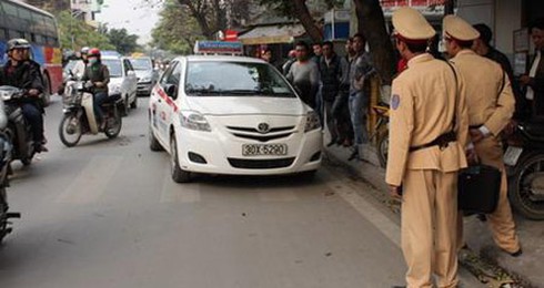 Thanh tra “sờ gáy” Taxi Group