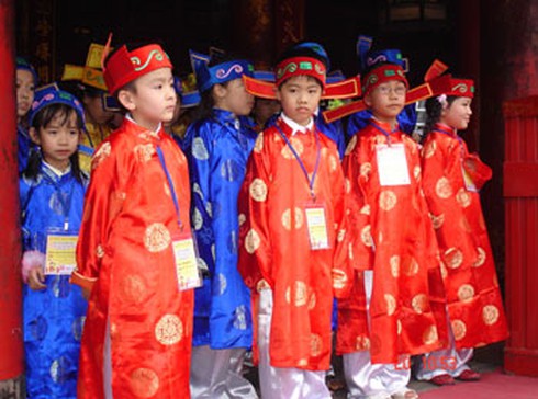 Hội thi “Trạng nguyên nhỏ tuổi” và “Nét chữ, nết người”