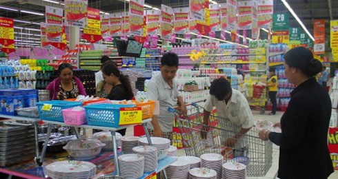 Big C bán hàng thông đêm 20/11