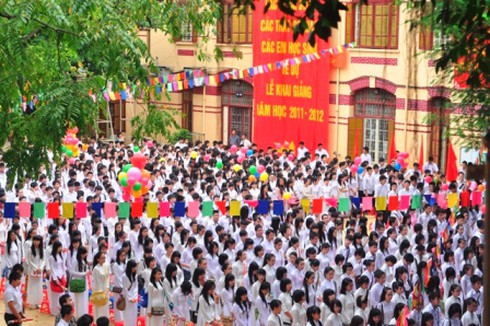 Nguyên Bộ trưởng Giáo dục: Phong bì làm tôi xấu hổ, đau lòng