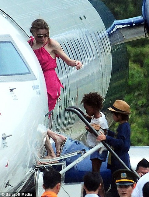 Pax Thiên lưu luyến rời Côn Đảo