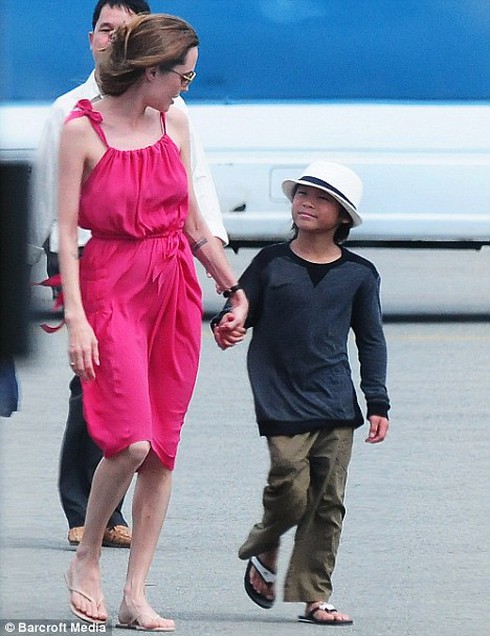 Pax Thiên lưu luyến rời Côn Đảo