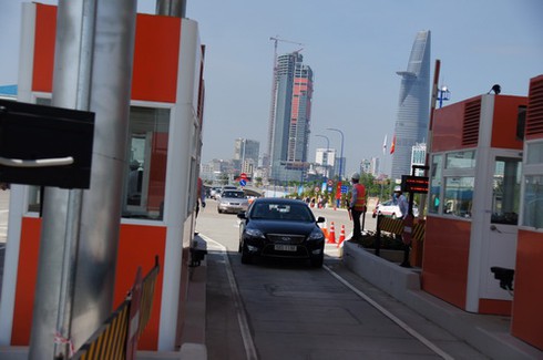 Hồ hởi ngày đầu qua hầm Thủ Thiêm