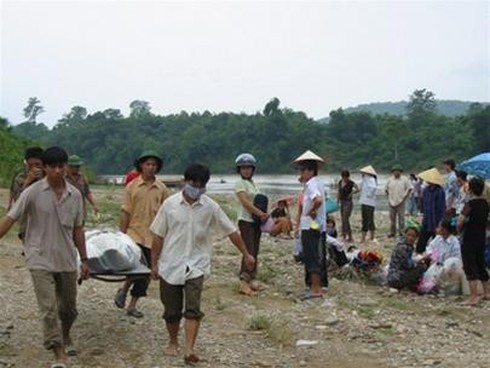 Những vụ đắm đò thảm khốc trên các bến sông đầu thế kỷ 21