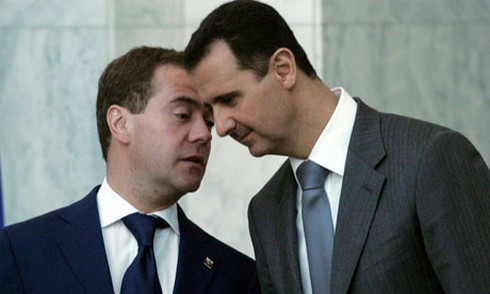 Xe tăng Nga đến Syria giúp Assad