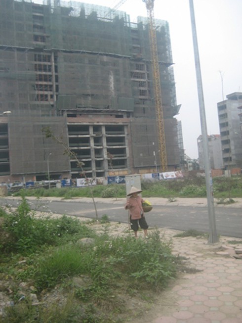 Từ Liêm: Hơn 10 nghìn m2 đất thu hồi rồi bỏ hoang