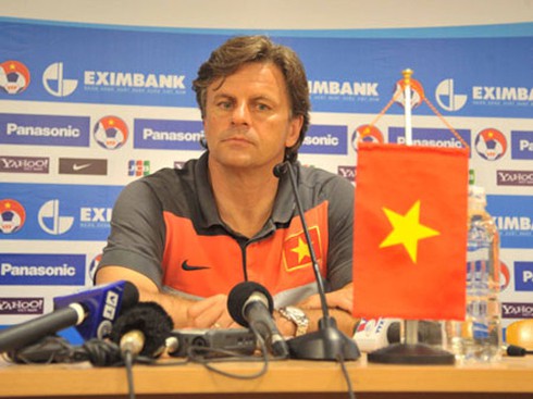HLV Falko Goetz phủi sạch trách nhiệm sau thất bại của U23 Việt Nam