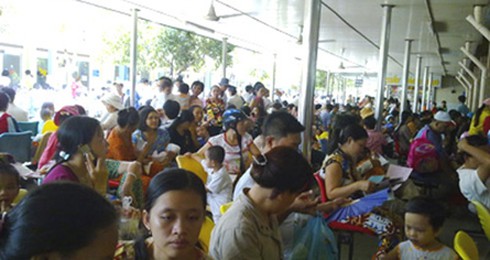 Cảnh giác chiêu lừa “Việt kiều cho quà” ở bệnh viện