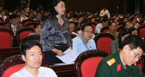 Về đại biểu QH Đặng Thị Hoàng Yến: Đã kỷ luật thẩm phán TAND tỉnh Long An