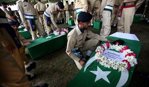 NATO `phớt lờ` lời khẩn cầu của quân đội Pakistan?