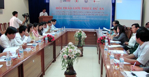 Miền Trung: Nâng cao năng lực sống chung với bão lũ