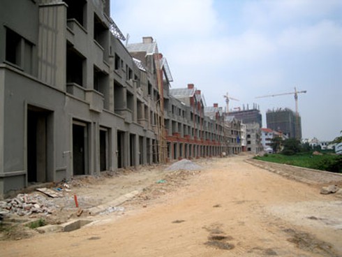 Hà Nội: Khung giá đất “xa vời”