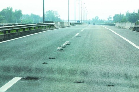 Cách chức giám đốc Dự án cao tốc TP.HCM - Trung Lương