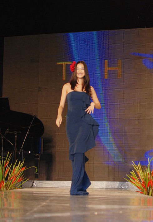 Ngọc Hân - Thùy Dung: 'Mỗi người một vẻ' khoe sắc