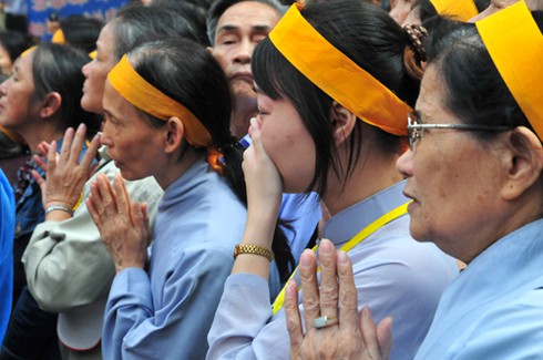 Cung tiễn kim quan Hòa thượng Thích Thanh Tứ nhập Bảo tháp