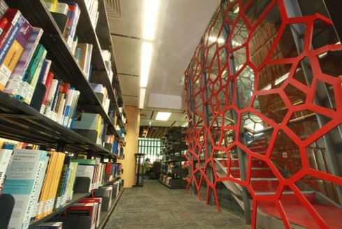 RMIT lập thư viện 3 trong 1