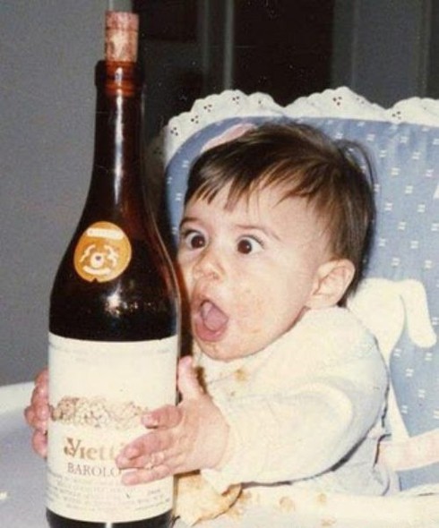 Ngộ nghĩnh khuôn mặt trẻ thơ