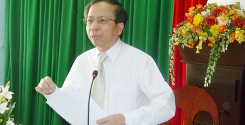 Đề xuất hình thức sở hữu tư nhân và tập thể về đất đai