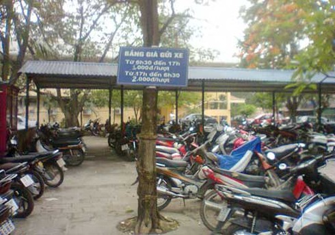 Hà Nội: Gửi xe là bị `chặt, chém`