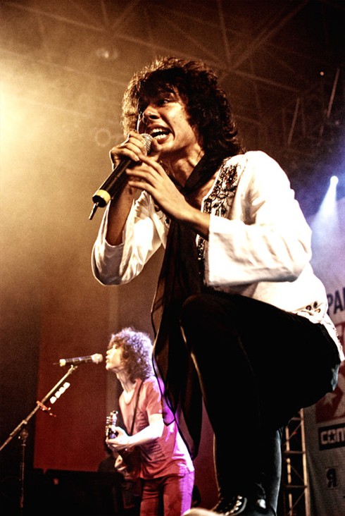 Khán giả cuồng nhiệt với đêm rock Go Go Japan