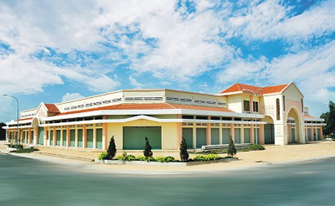 Chợ An Sương hoạt động lại sau 8 năm