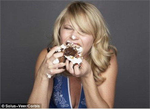 Những tác nhân khiến lông mọc nhiều hơn ở phụ nữ