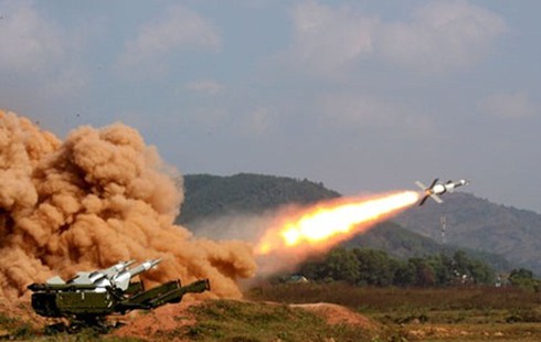 Quân đội Việt Nam chế tạo thành công nhiên liệu tên lửa