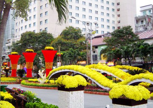 TP.HCM sẽ có 40 ngày để `ăn chơi` Tết
