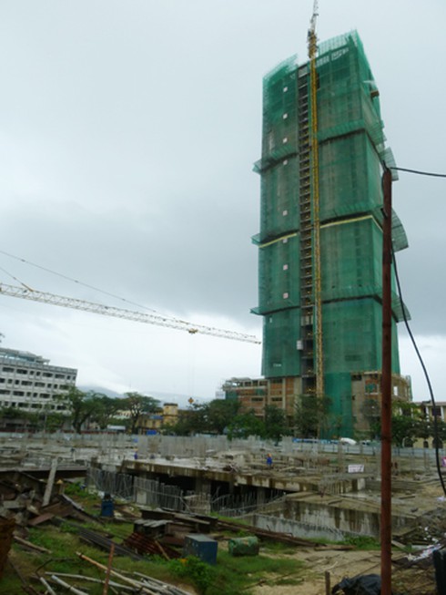 Trung tâm Hành chính Đà Nẵng: 3 năm chưa xong tầng hầm