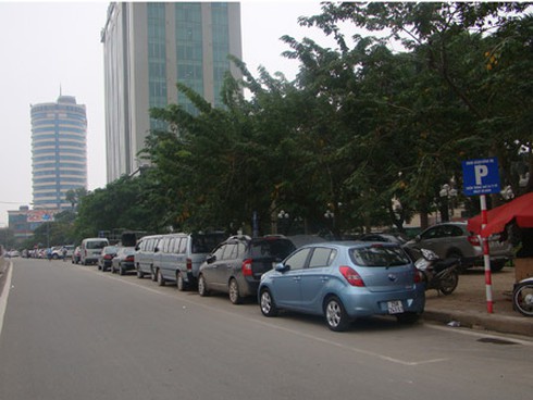 Có điểm đỗ mới được đăng ký ô tô