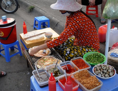 Thu nhập khủng của người kinh doanh vỉa hè