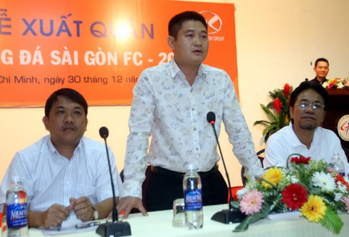 ‘Bầu’ Thụy mê chơi golf hơn làm bóng đá