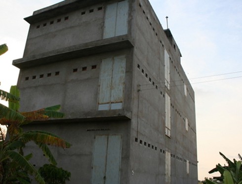 `Vỡ mộng` nghề nuôi chim yến