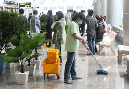 Sân bay Đà Nẵng dột do chắp vá