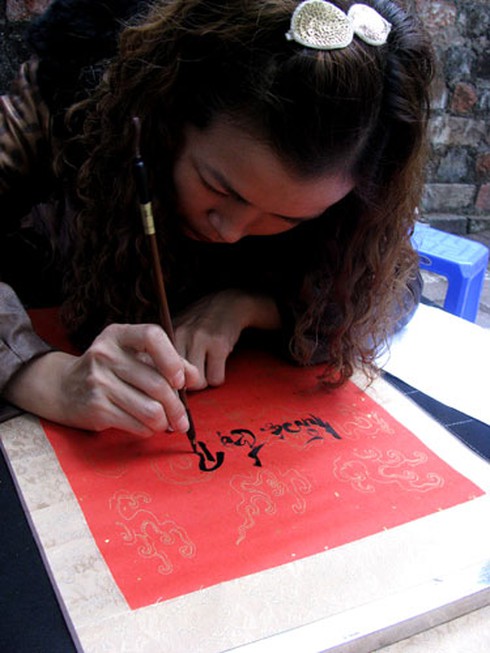 Hà Nội: Nhộn nhịp phố ông đồ trước giờ khai Xuân