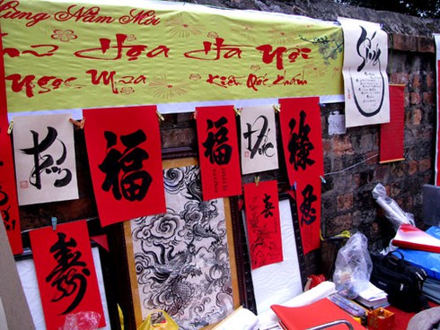 Hà Nội: Nhộn nhịp phố ông đồ trước giờ khai Xuân