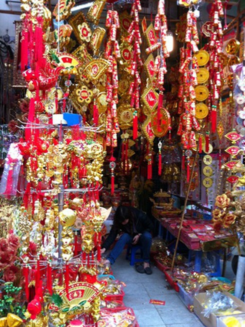 Cháy `chợ` ông Công, ông Táo