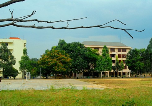 Làng Đại học vắng tênh những ngày giáp Tết