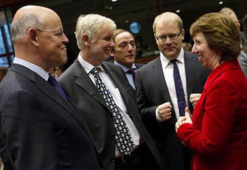 Châu Âu chuẩn bị áp đặt thêm lệnh cấm vận lên Syria