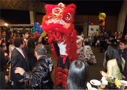 Chủ doanh nghiệp: Tết dương, âm lịch đều được, nhưng đừng lãng phí