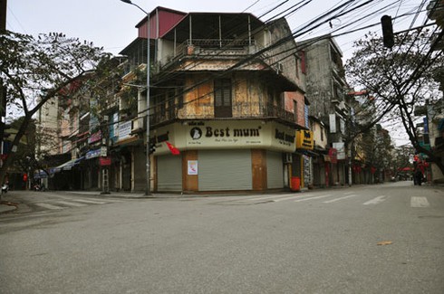 Cảnh tượng hiếm gặp ở Hà Nội sớm đầu năm