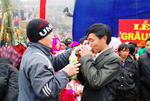 Hội “gầu tào”người Mông ở Pha Long