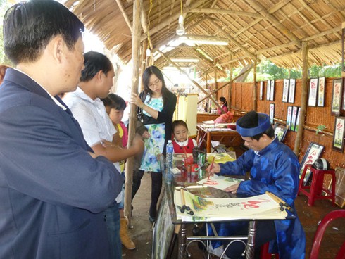 Đà Nẵng: `Tết xưa` hoà quyện với `Tết nay`