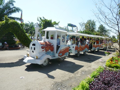 Đà Nẵng: `Tết xưa` hoà quyện với `Tết nay`