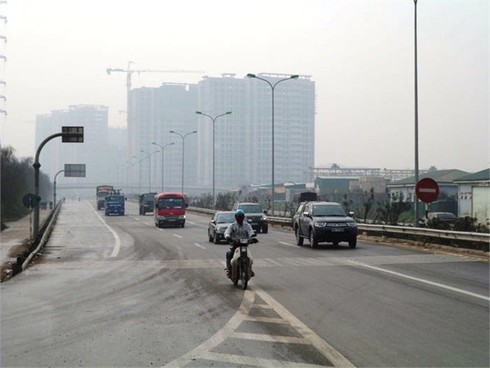 Cấm đường Pháp Vân – Cầu Giẽ: Xe máy vẫn vô tư vi phạm