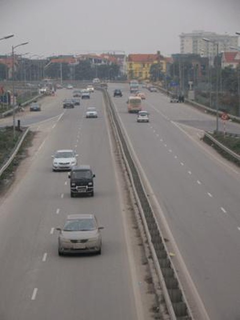 Ngơ ngác khi bị cấm xe máy tuyến Pháp Vân-Cầu Giẽ